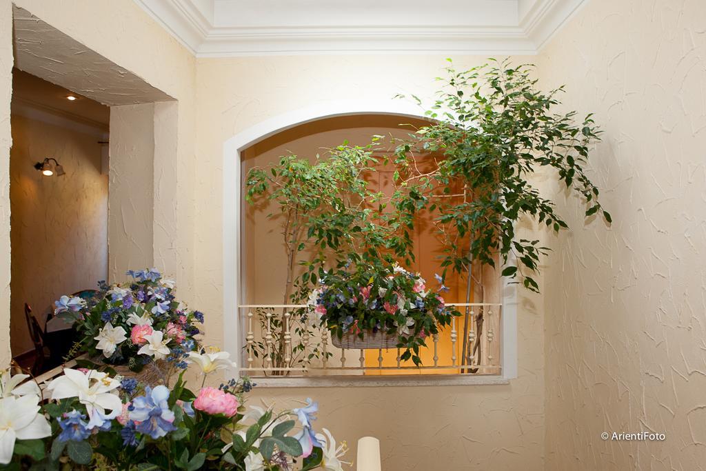 Albergo Del Lago Капальбио Экстерьер фото